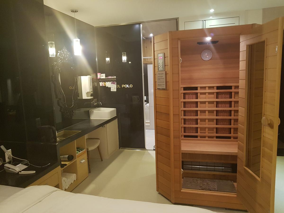 אינצ'ון Polo Tourist Hotel מראה חיצוני תמונה