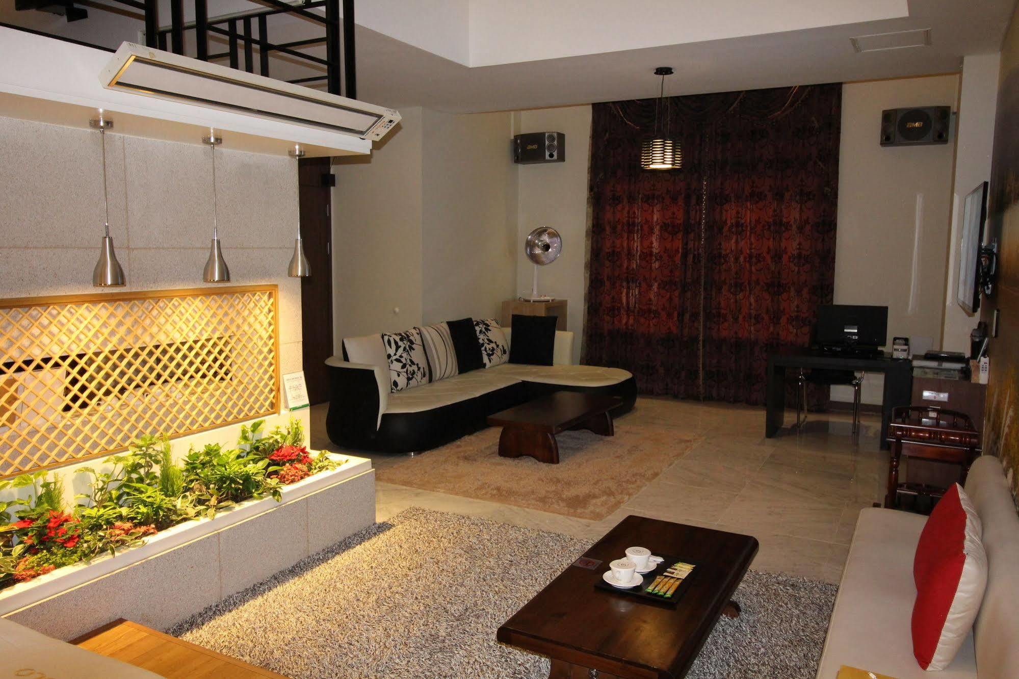 אינצ'ון Polo Tourist Hotel מראה חיצוני תמונה